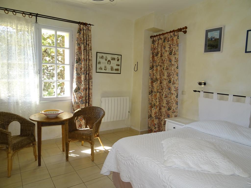 Hotel Domaine De La Grange Neuve La Roque-sur-Pernes Zewnętrze zdjęcie